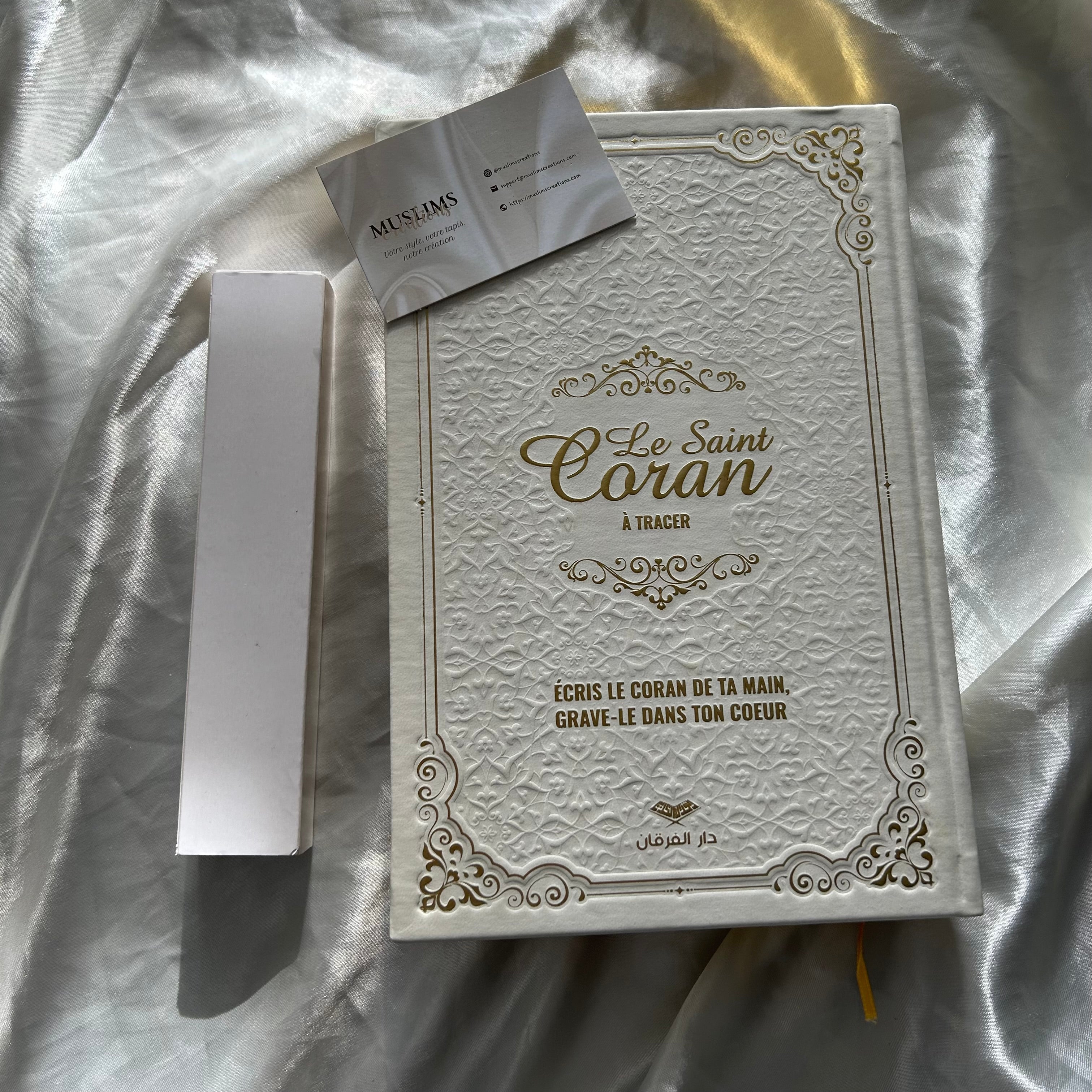 Le Coran à tracer avec stylo gommable blanc