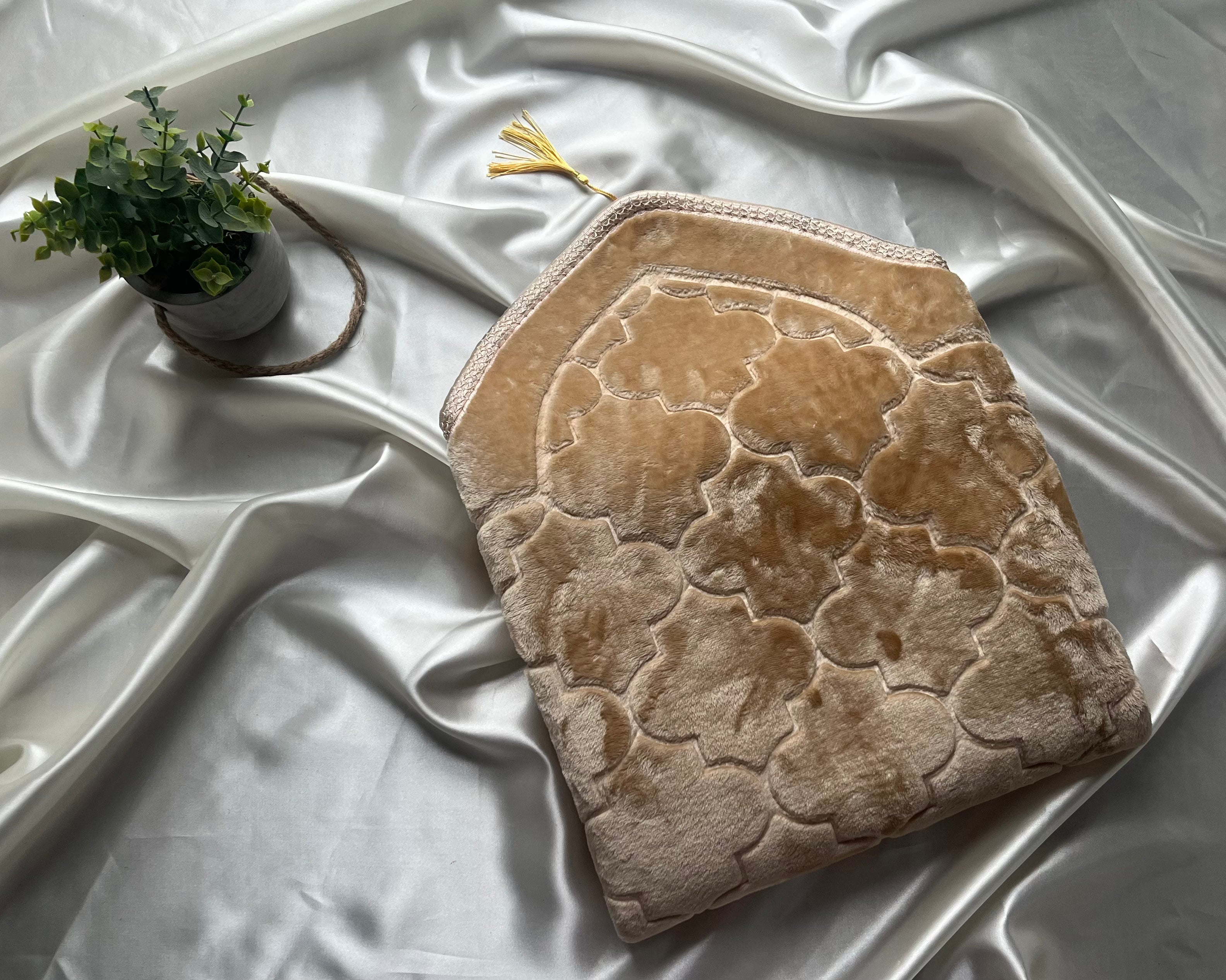 tapis de prière en dôme de luxe crème personnalisable