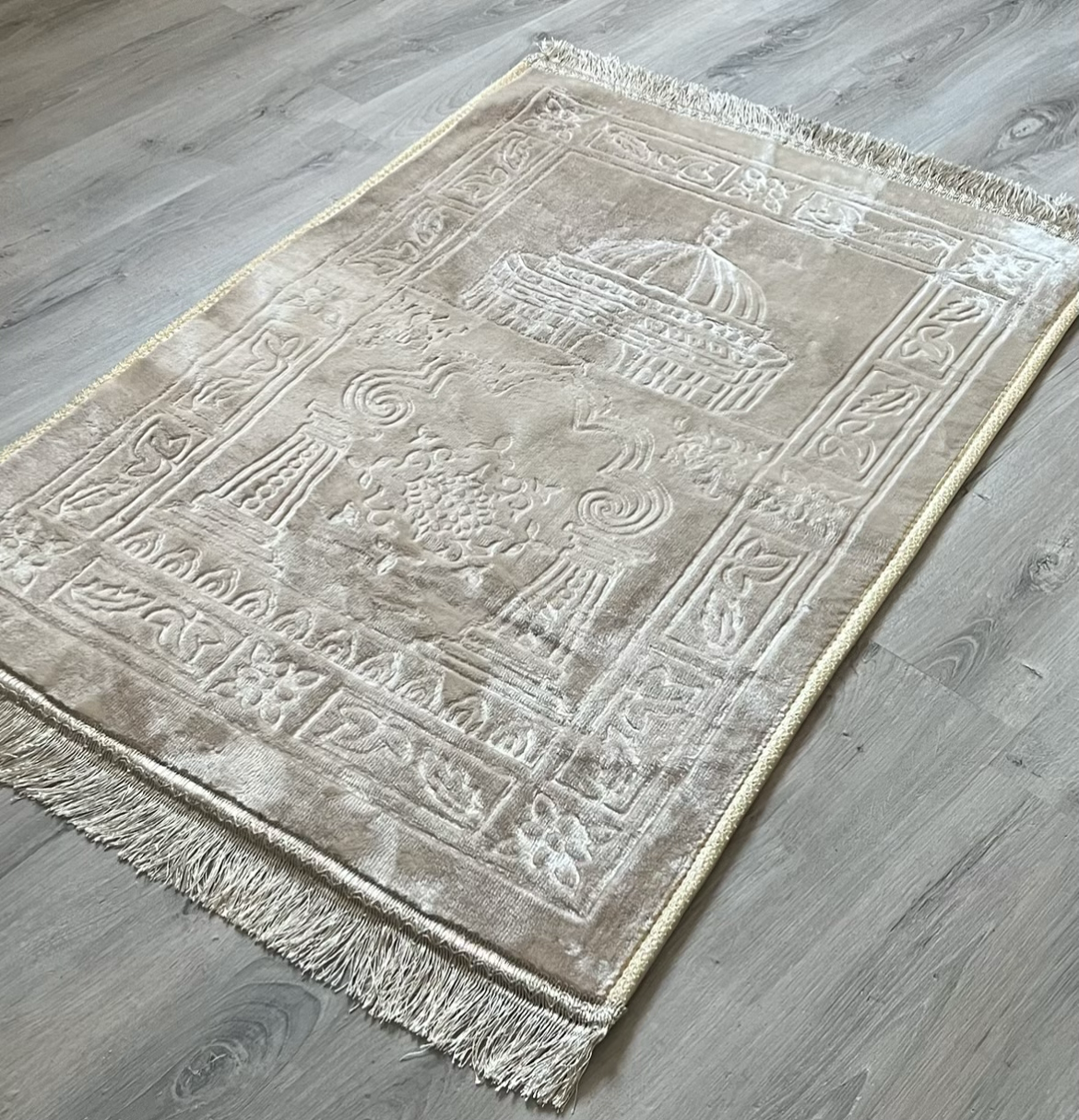 Tapis épais crème personnalisable