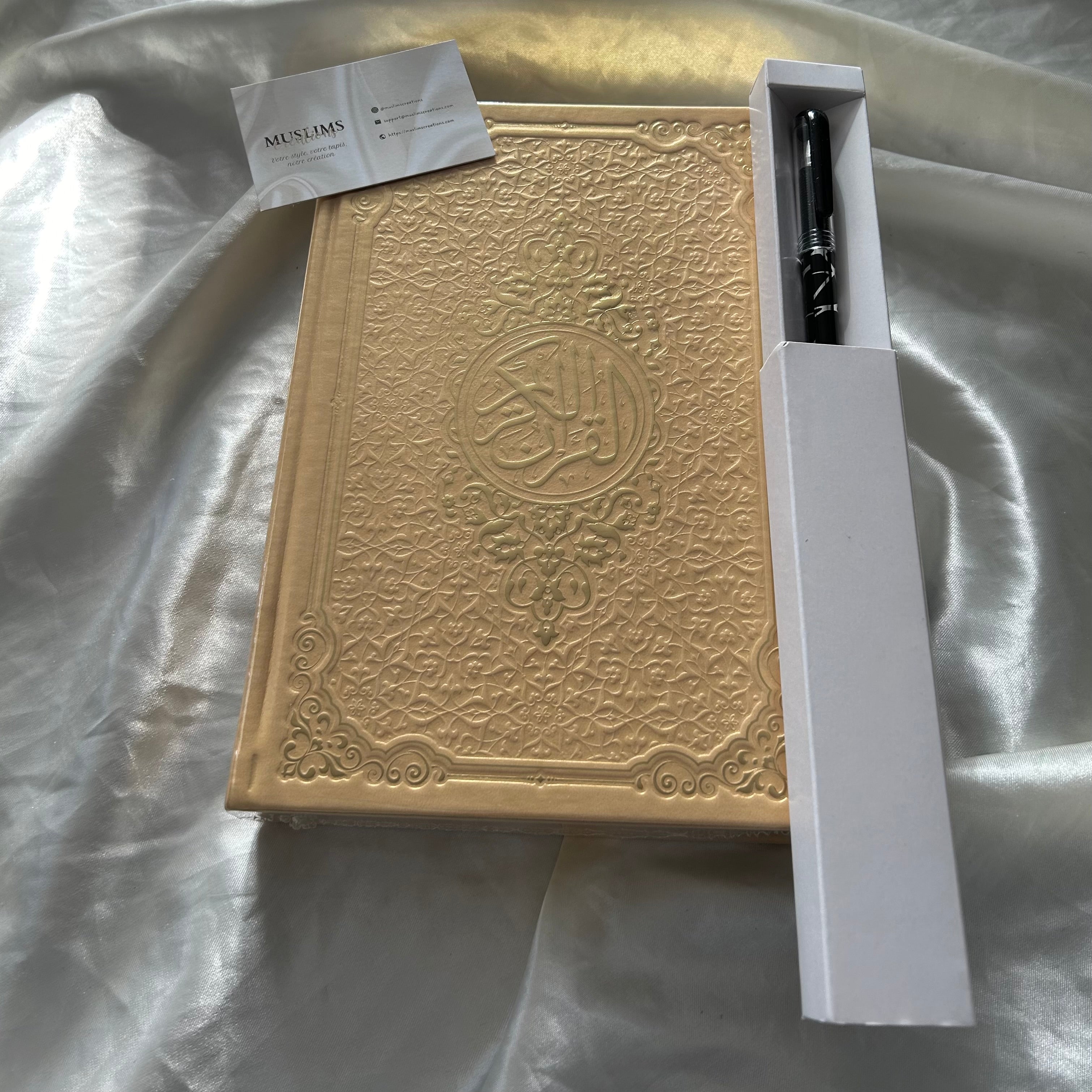 Le Coran à tracer avec stylo gommable dorée