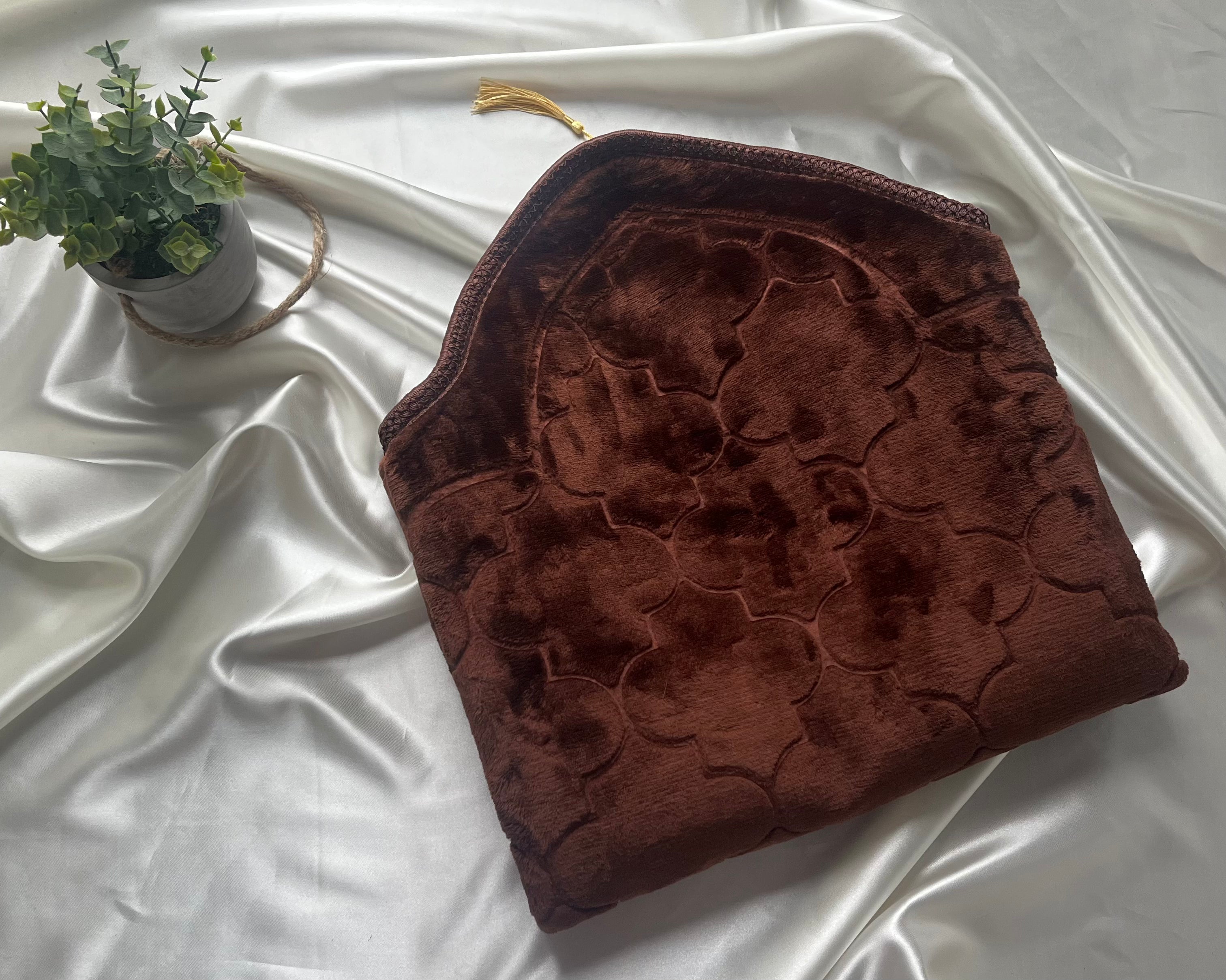 Tapis de prière dôme de luxe marron personnalisable